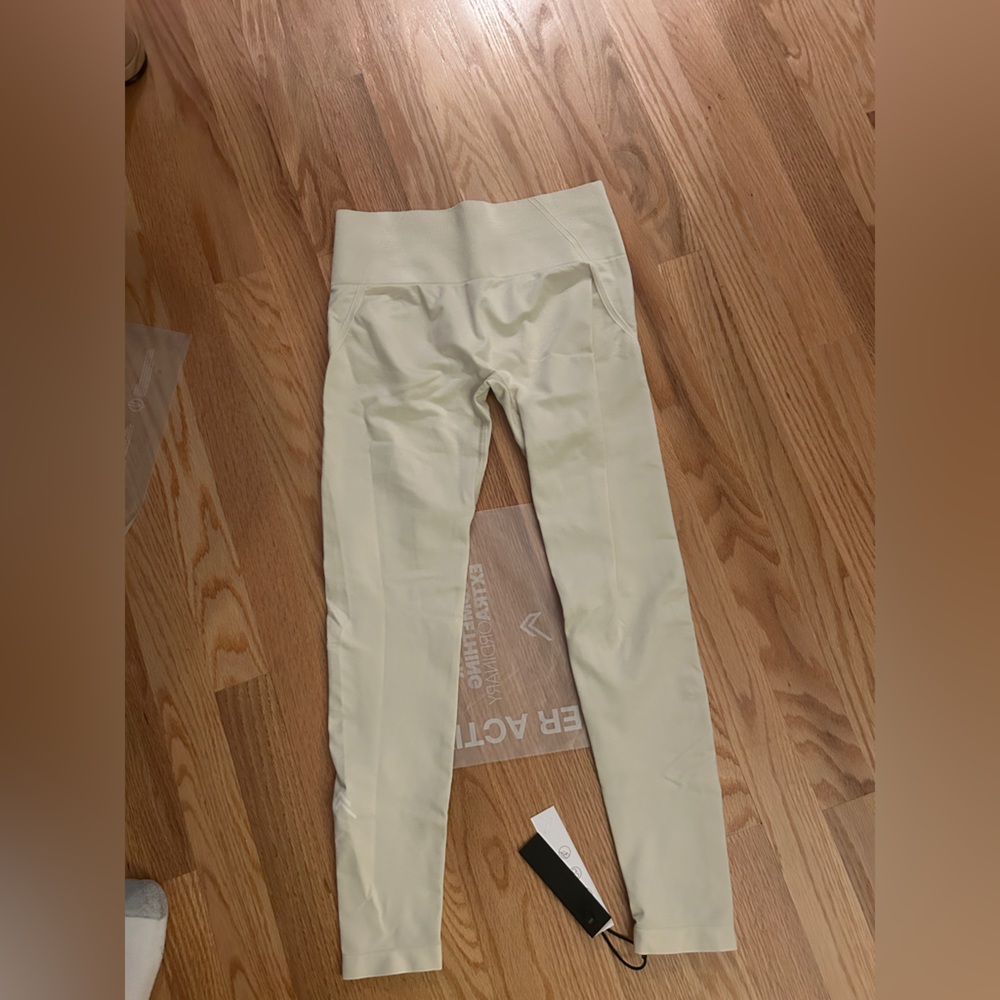 Oner active leggings in vanilla cream